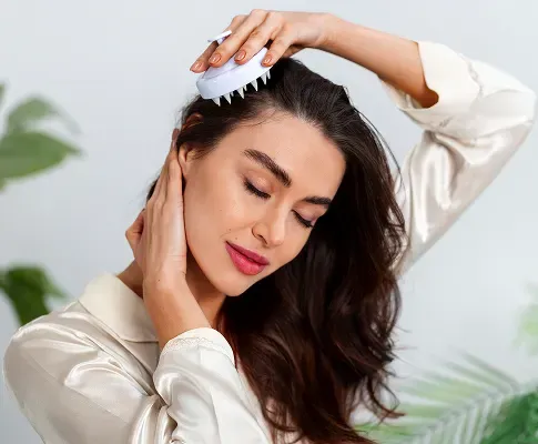 Managing Hair Loss: How Diet, Lifestyle, and Stress Impact Your Hair Health